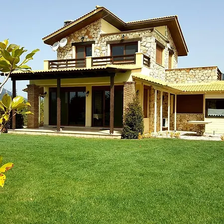 בקתה Mountain Livadi אראחובה