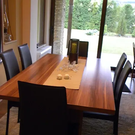 Mountain Livadi * אראחובה